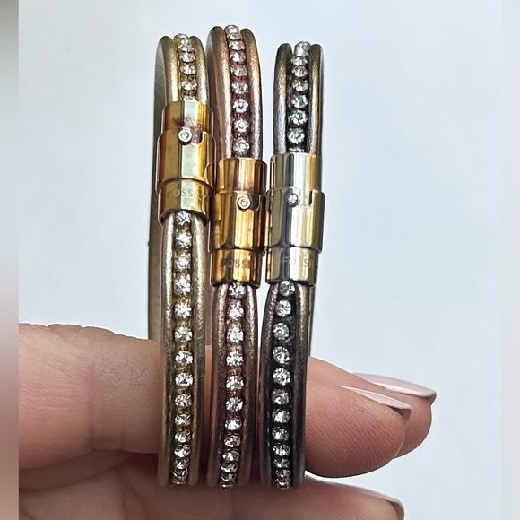 FOSSIL 3 Leather Wrap Bracelets - Picture 3 of 6